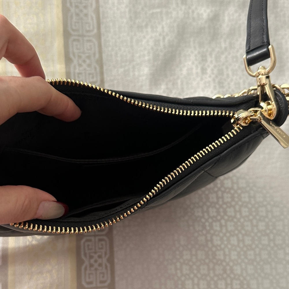 Kate Spade Quilted Black Crossbody with Gold Chain - Picture 4 of 6